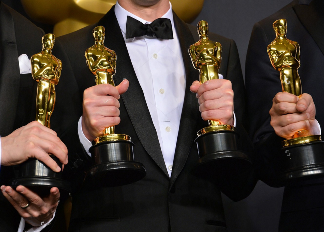 Holding Gold: A Night with an Oscar Winners